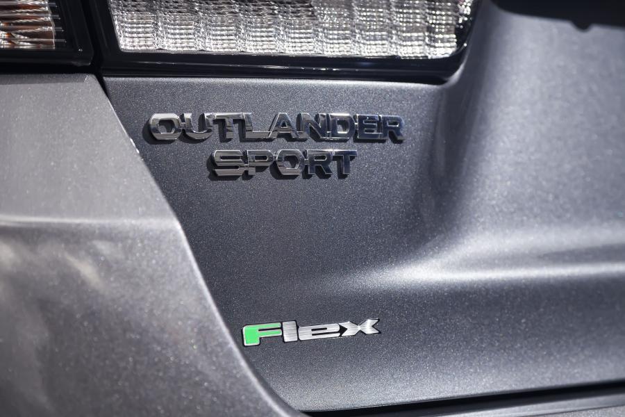 Логотип Mitsubishi Outlander Sport HPE Flex 2020 года  (LA) (фото 12 из 15)
